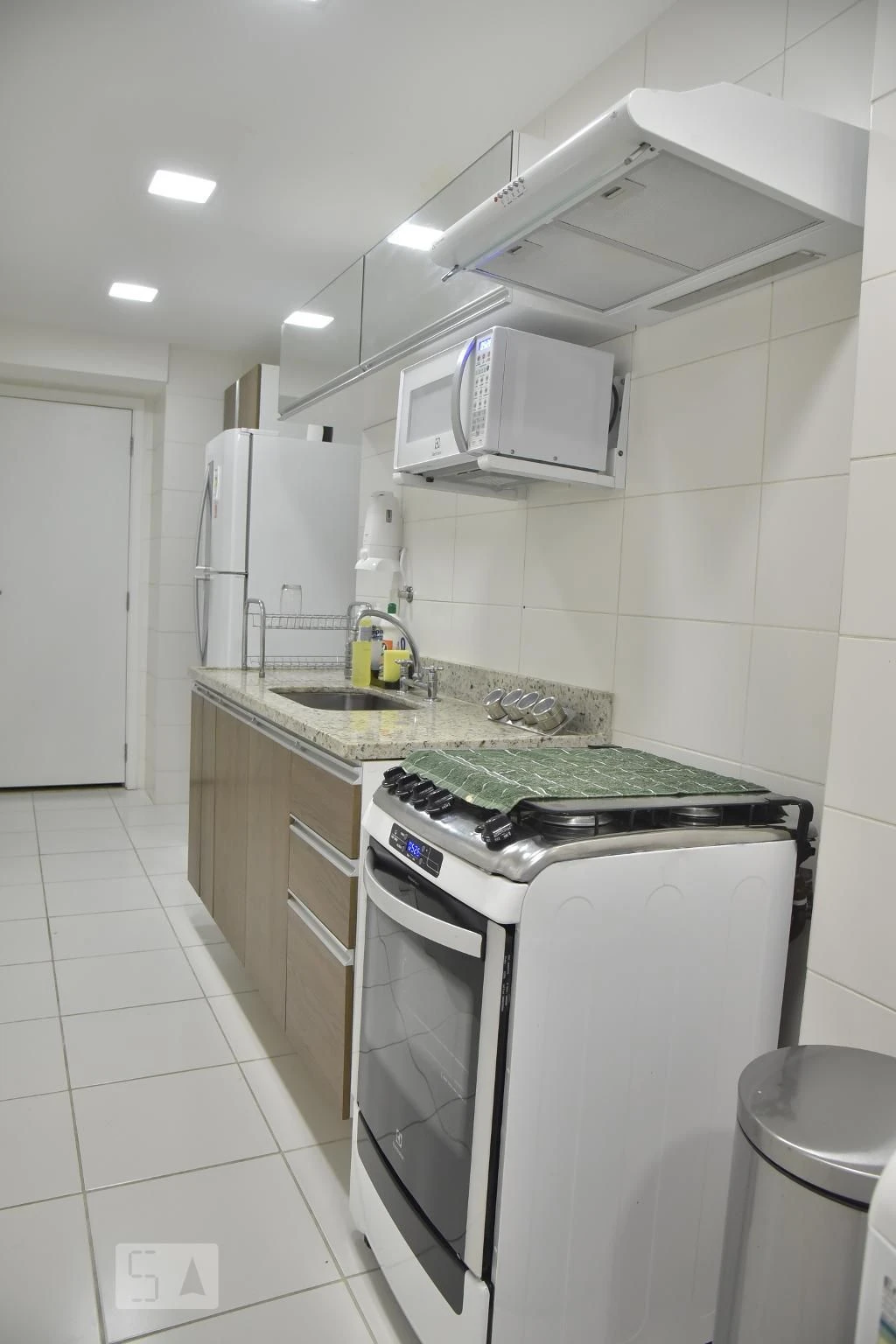 Apartamento mobiliado com 5 quartos e 2 suítes — photo 51