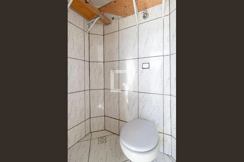 Apartamento de 3 quartos com piso de madeira ou laminado — photo 54