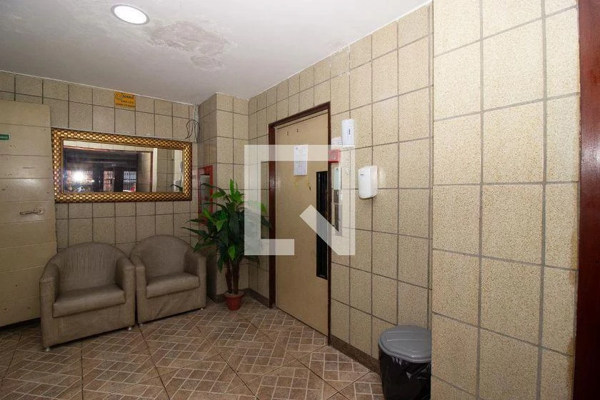 Furnished 70 m² apartment with 2 bedrooms and 1 parking spot — photo 46