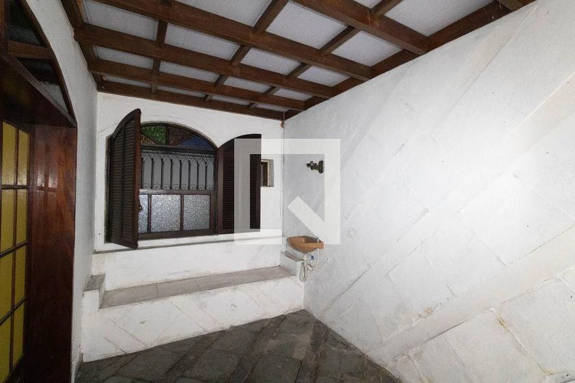 Unfurnished house for rent with 4 bedrooms and 150 m² — photo 6