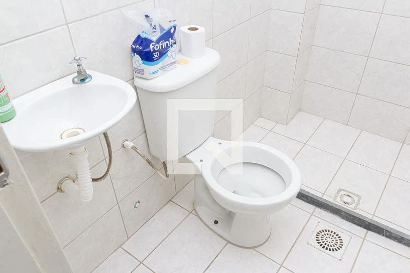 Apartamento de alquiler con 2 dormitorios y 1 baño — photo 10