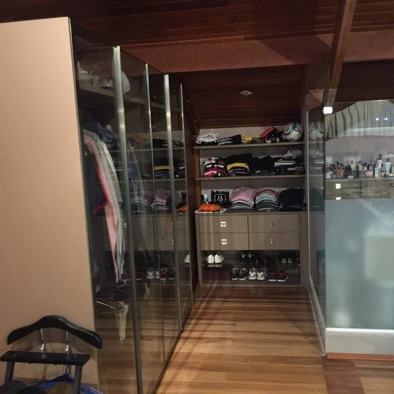 Панорамні вікна та 6 спалень: будинок 525 м² — photo 20