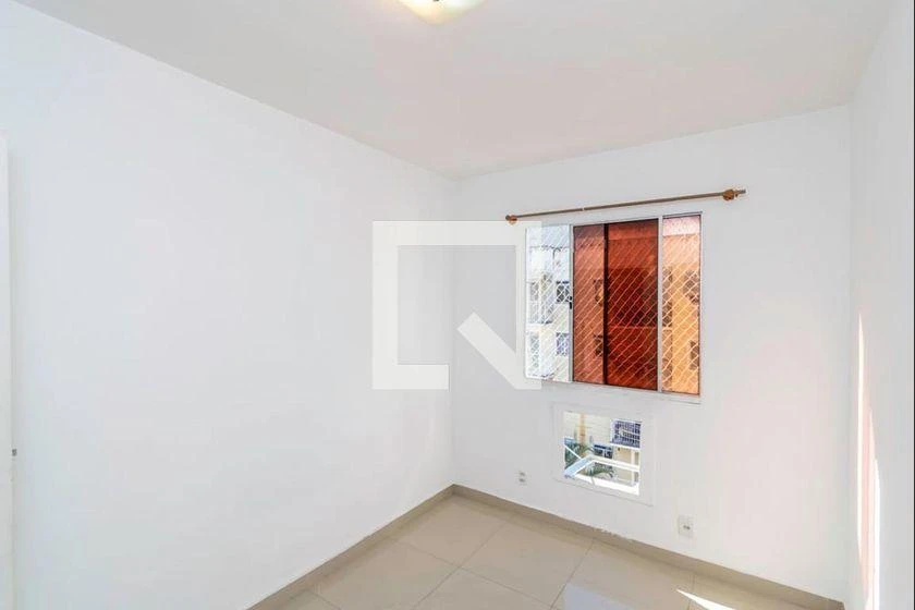 2-bedroom apartment in a building with a pool — photo 10
