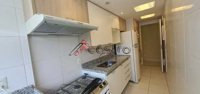 Furnished 3-bedroom apartment with a balcony — photo 14