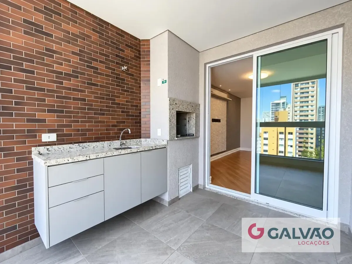 Furnished apartment, 91 m², with floor-to-ceiling windows — photo 8