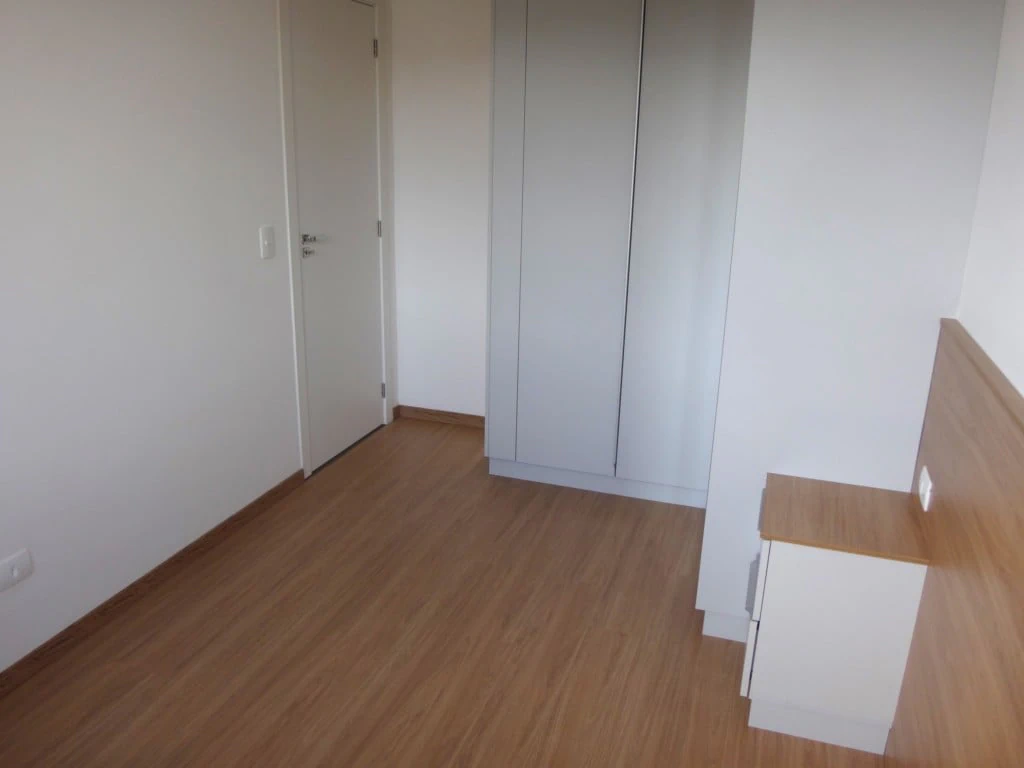 Apartment, 48 m², with a glass-enclosed balcony — photo 20
