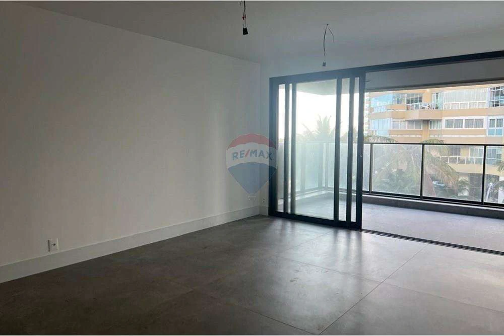 150 m² apartment with 3 en-suite bedrooms and parking — photo 8