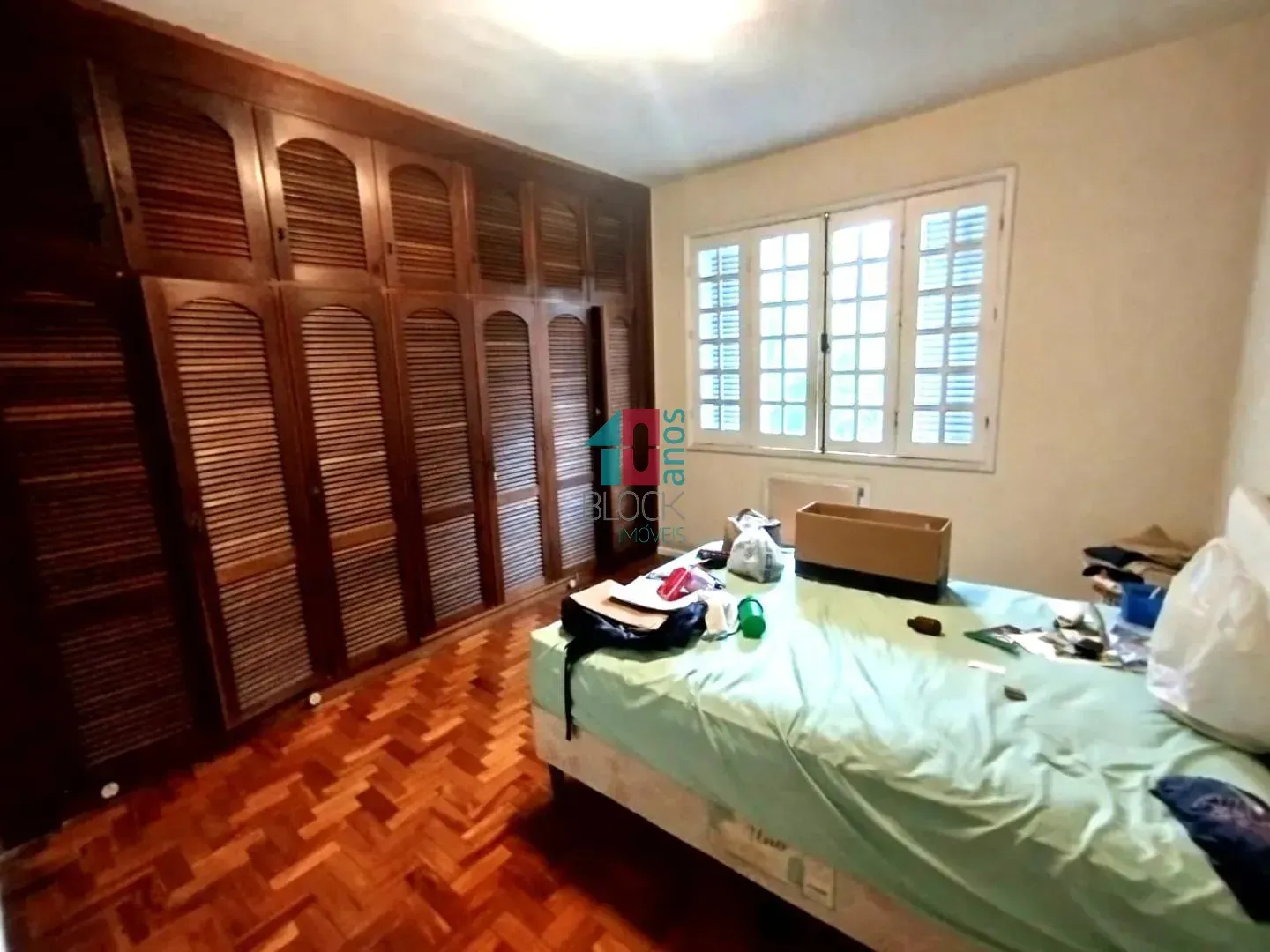 Street house 445 m² with 4 bedrooms and 1 en-suite — photo 31