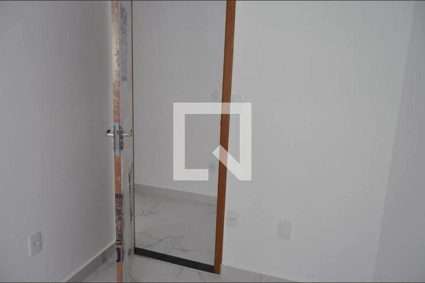 Apartamento de 2 quartos em condomínio com piscina — photo 36