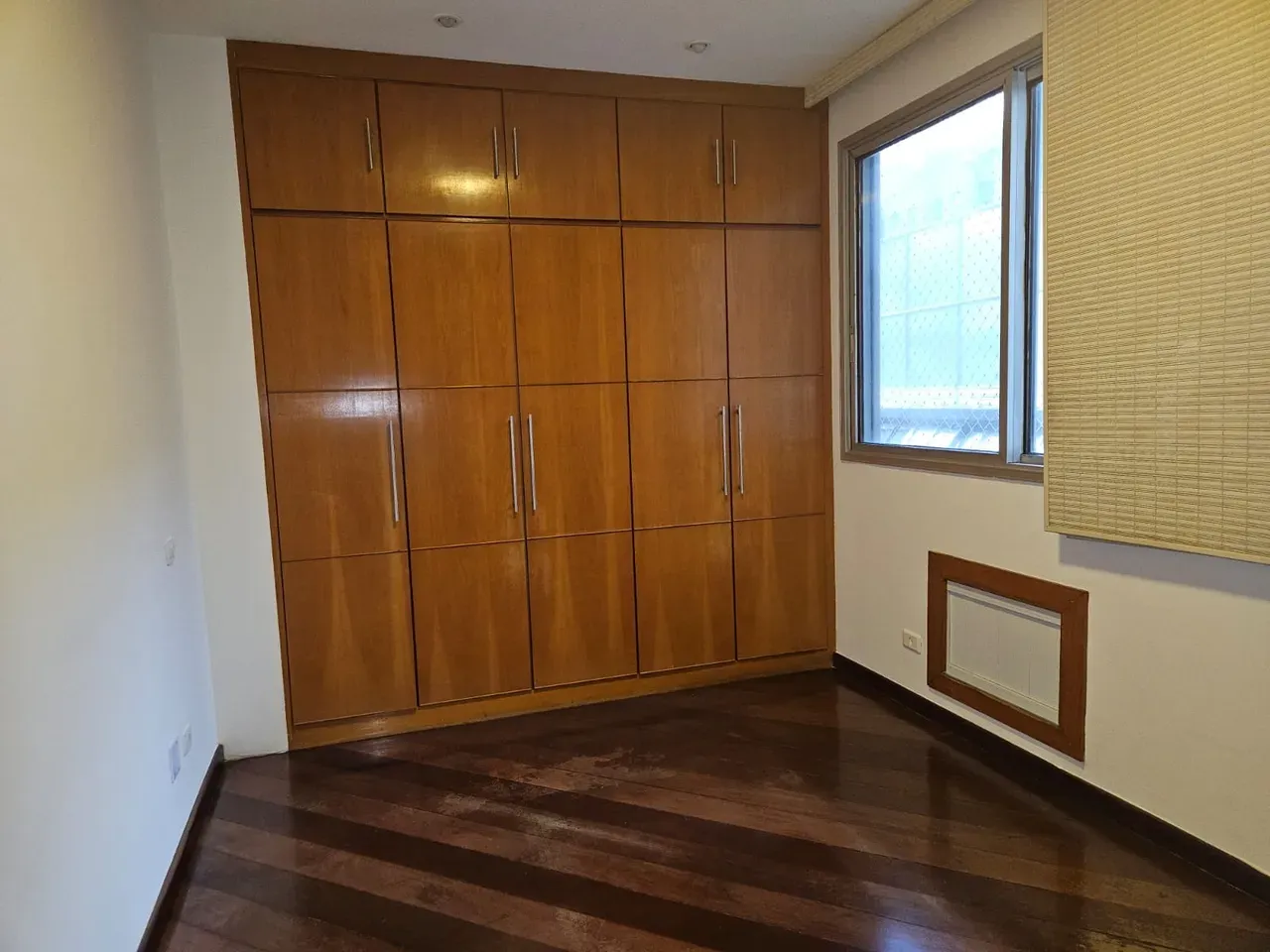 3-bedroom apartment with 2 parking spots and a view — photo 30