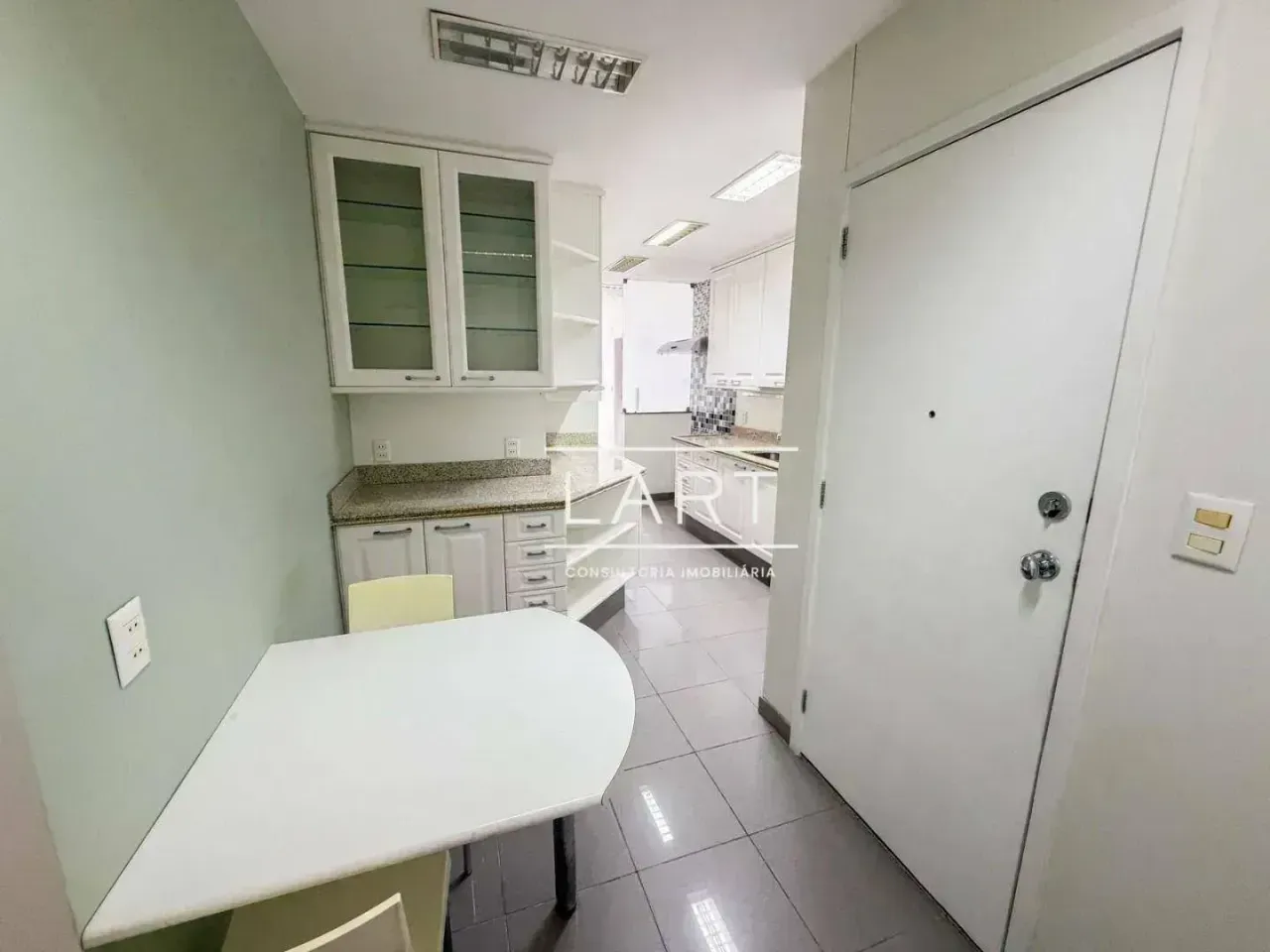 Квартира з 3 спальнями і 4 ванними, 190 м² — photo 13