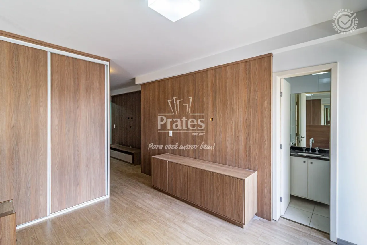 1-bedroom apartment with balcony and a separate kitchen — photo 14