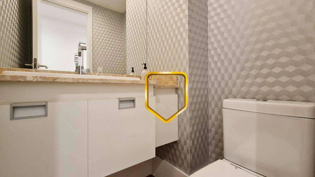 Furnished apartment with 3 en-suite bedrooms and 147 m² — photo 3