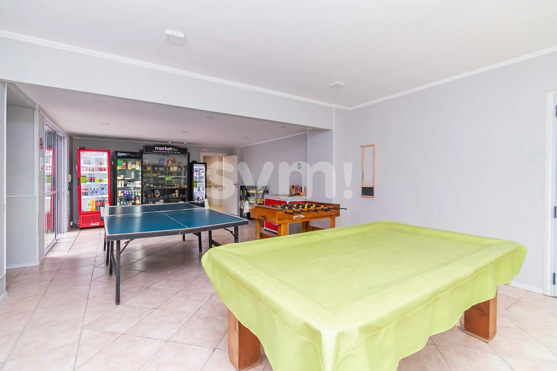 2-bedroom apartment with fitted kitchen and 2 parking spots — photo 42