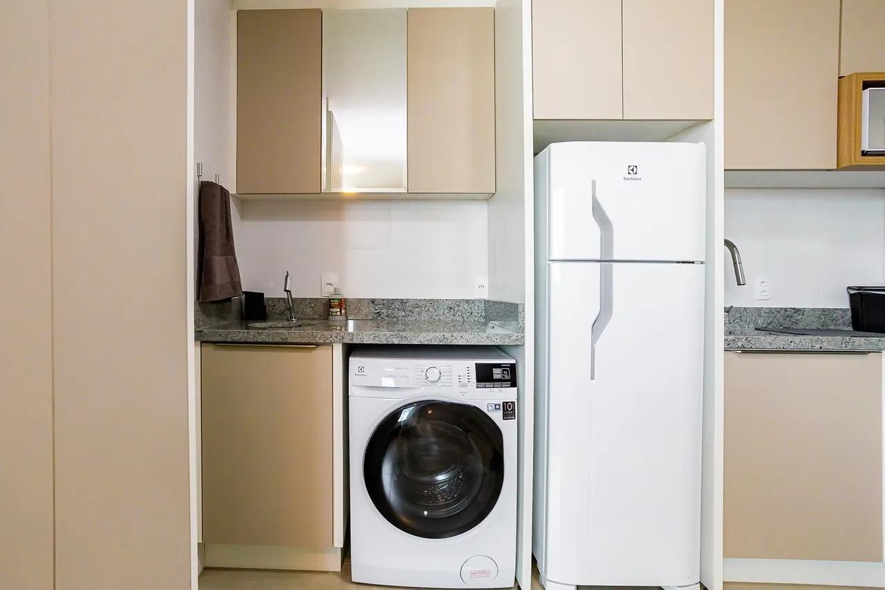 Furnished studio 22 m² with an en-suite bathroom — photo 17