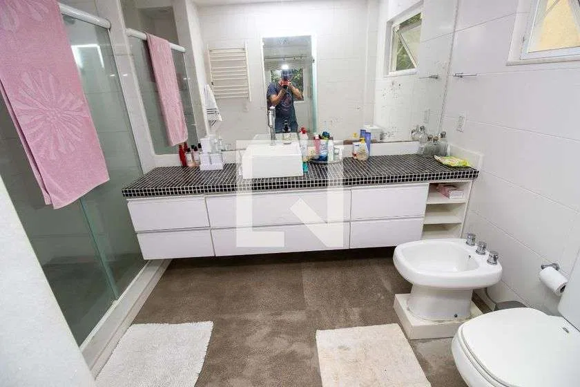 Condo house with 4 suites and 500 m² plus private garden — photo 14