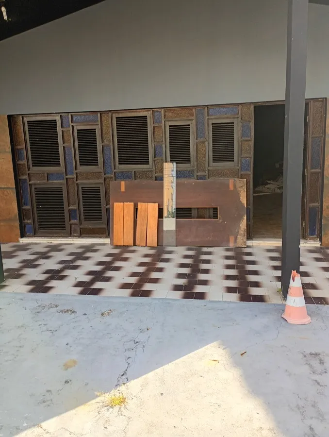 220 m² house with a closed kitchen and 3 bedrooms — photo 17