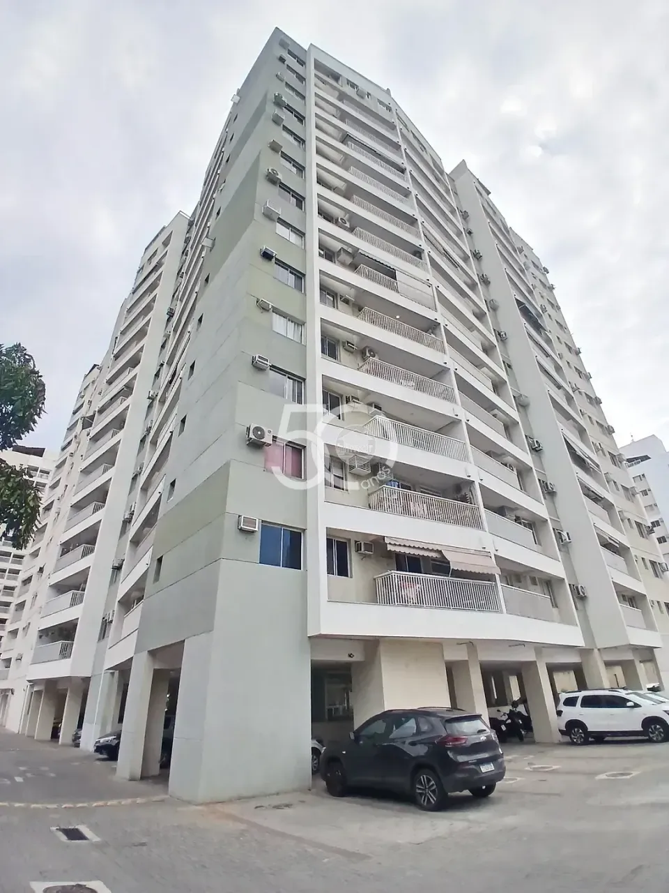 Apartamento de 2 dormitorios y 2 baños con balcón — photo 20
