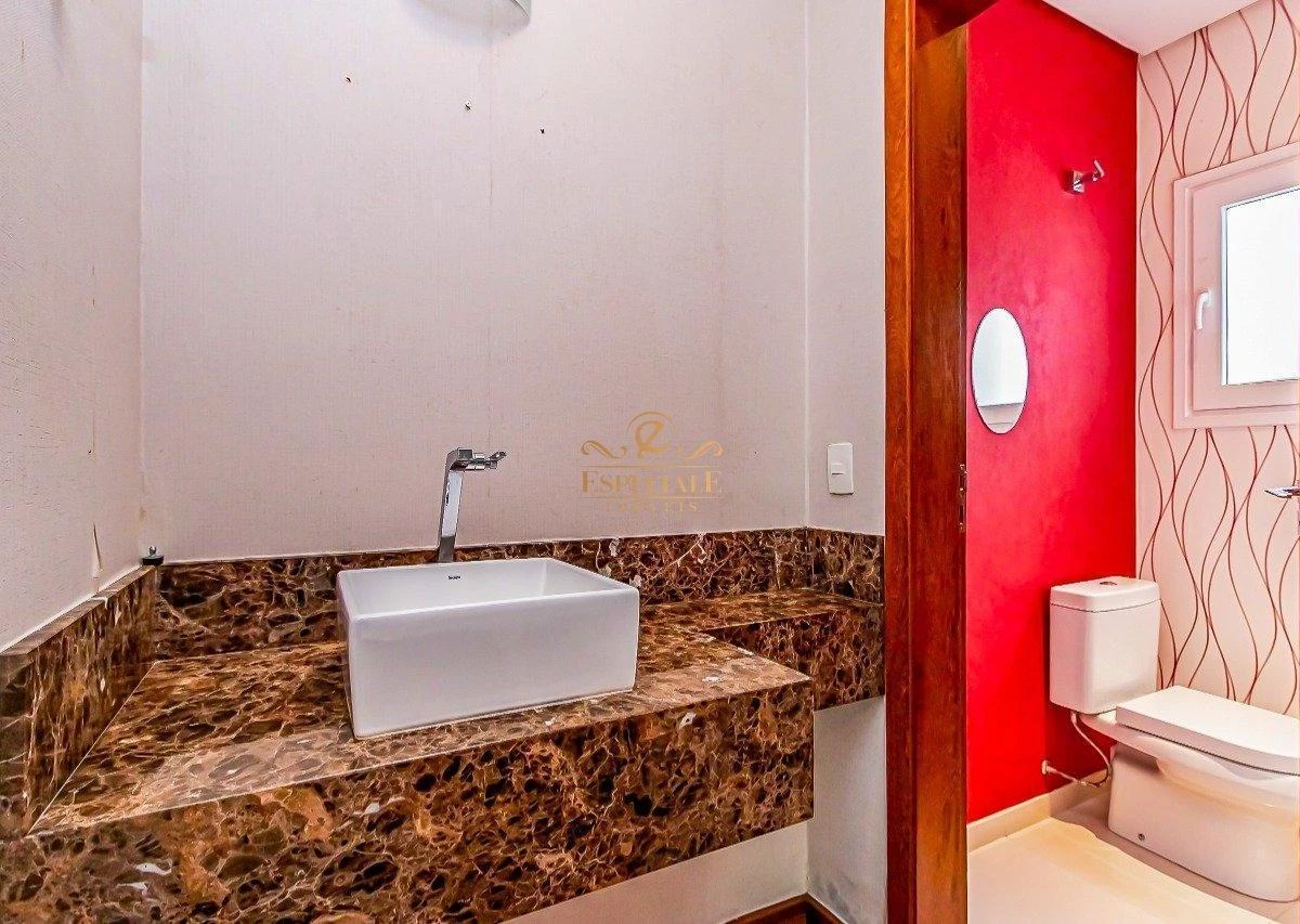 Ванна и 3 спальни: дом 295 м² — photo 45
