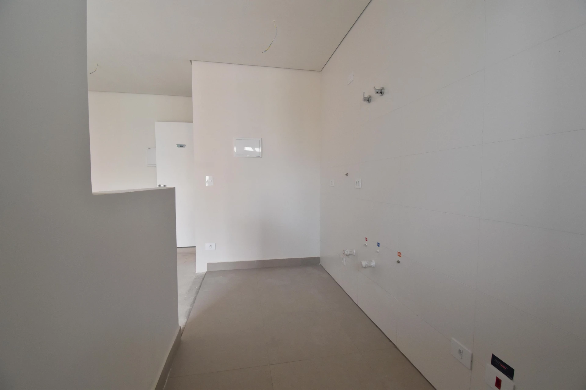 Панорамні вікна та 3 спальні: квартира 68 м² — photo 36
