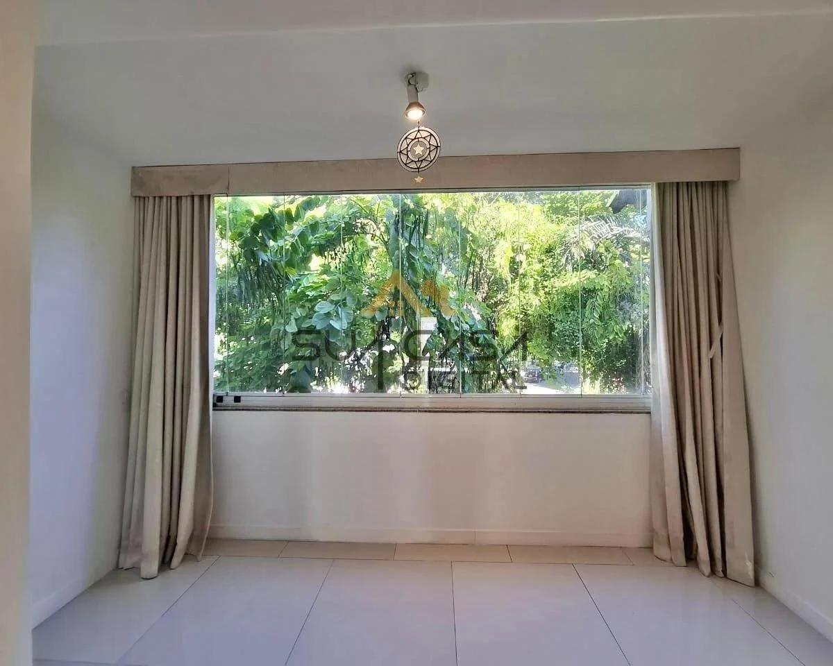 House with 4 bedrooms and 273 m² plus open-air pool — photo 29