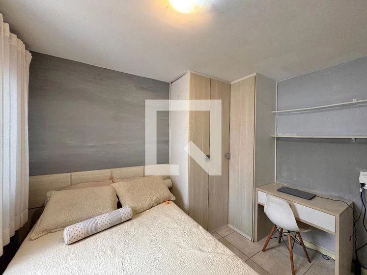 Furnished apartment, 132 m², with a glass-enclosed balcony — photo 4