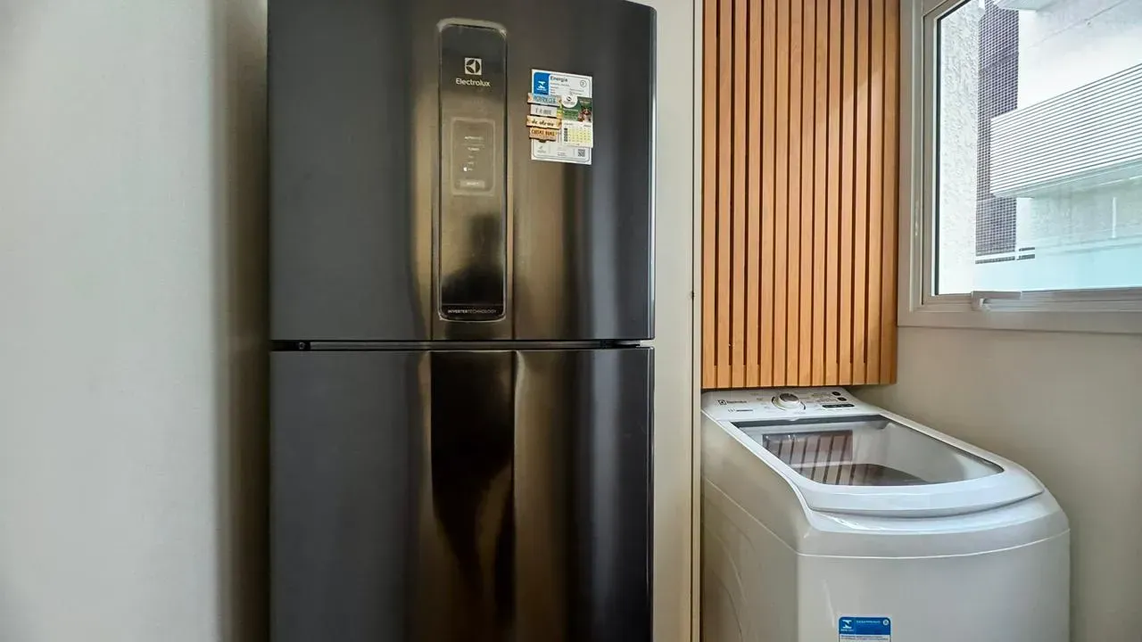 Furnished 2-bedroom apartment with 1 parking spot — photo 18