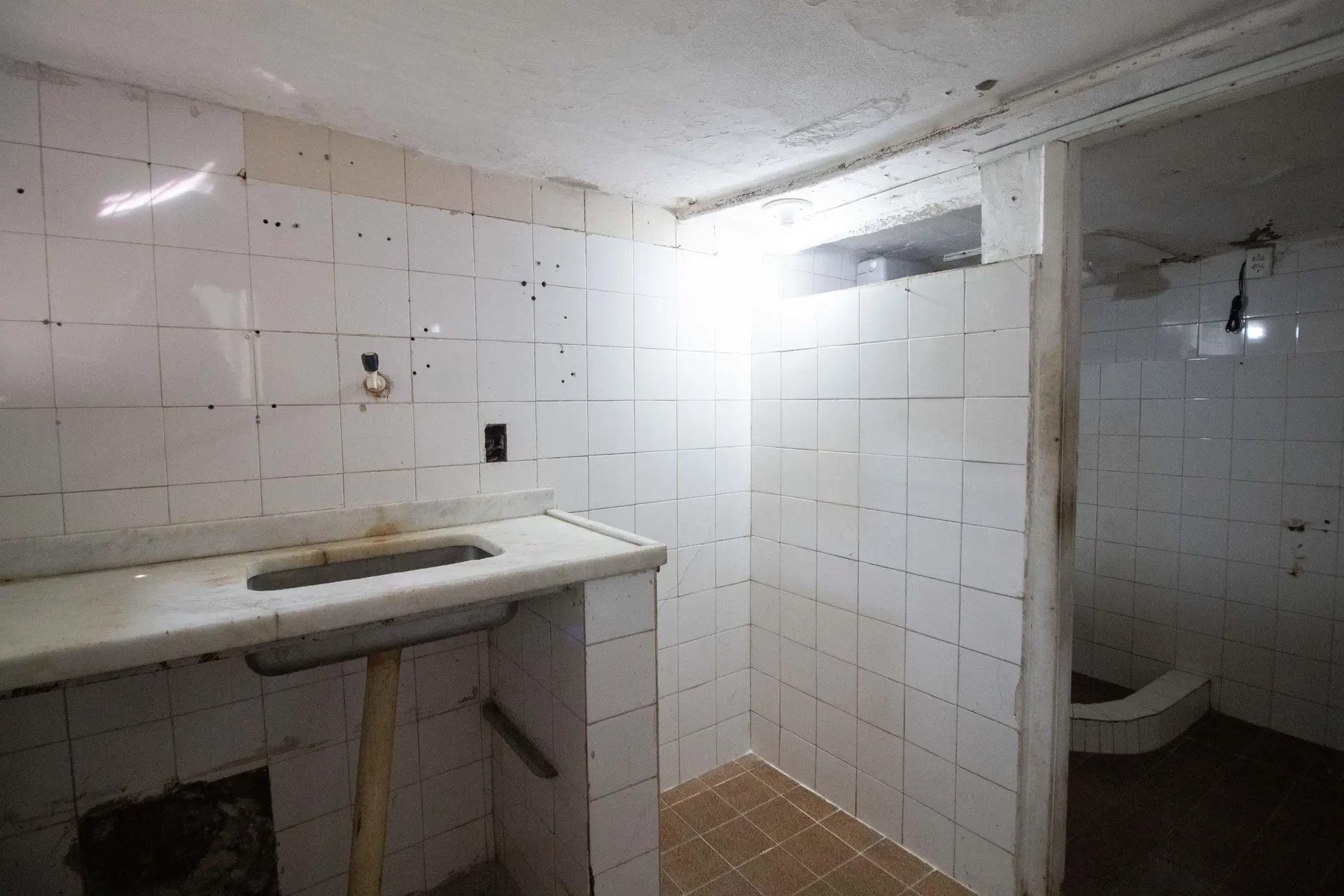 2-bedroom house with 1 bathroom, no parking; pets allowed — photo 33