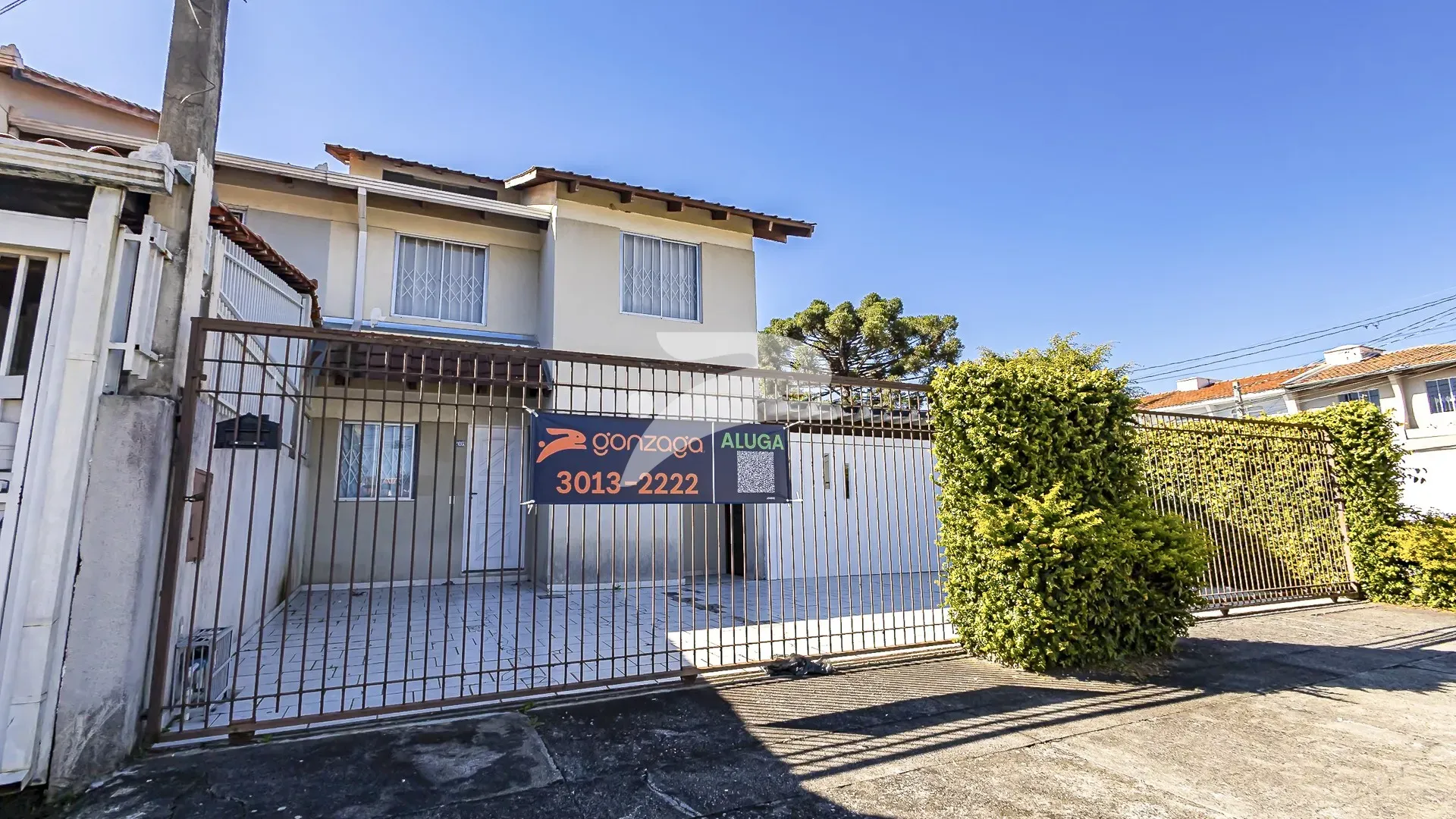 3-bedroom house with 3 bathrooms and 233 m² — photo 31