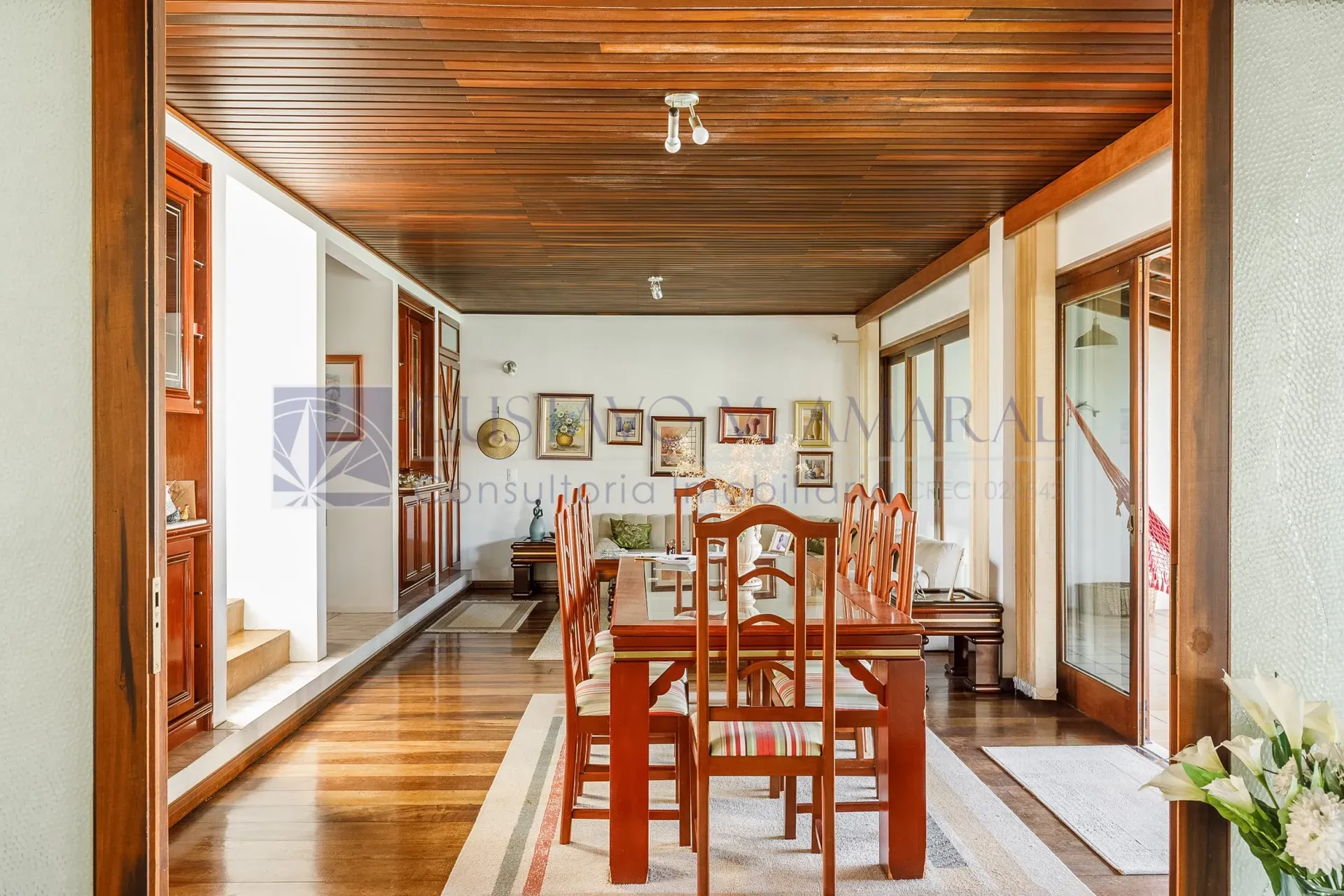 380 m² house with a bathtub and floor-to-ceiling windows — photo 23