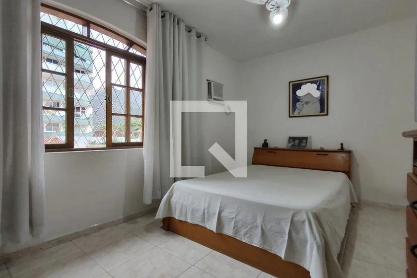 House with 6 bedrooms and shared pool — photo 3