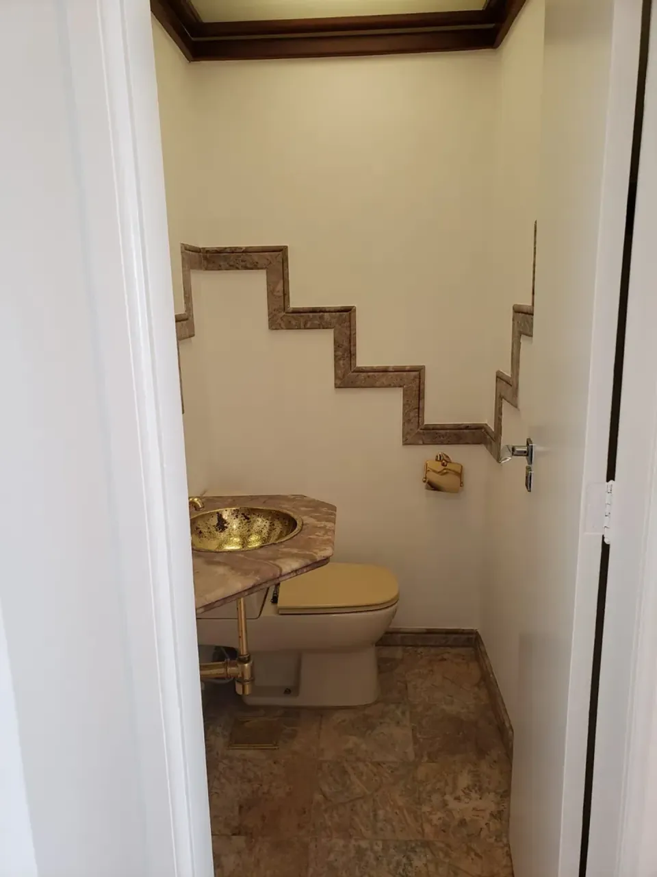 Квартира з 3 спальнями та дерев'яною підлогою або ламінатом — photo 6