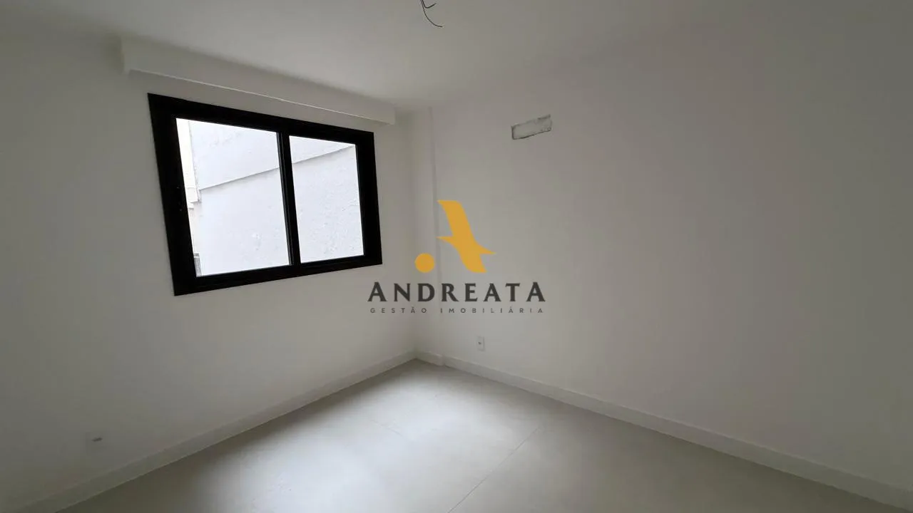 Apartment on the 2nd floor with a water view — photo 29