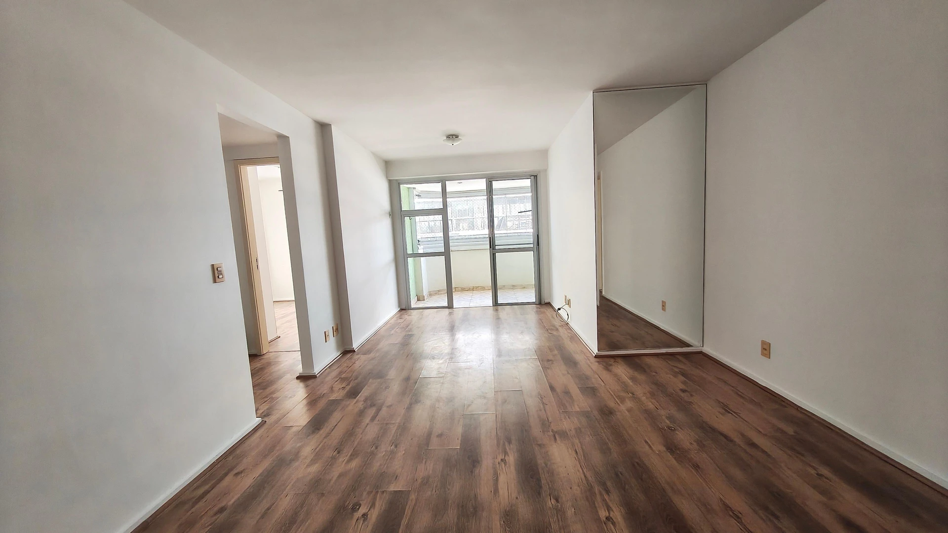 Apartamento para alugar com 2 quartos e 2 banheiros — photo 5