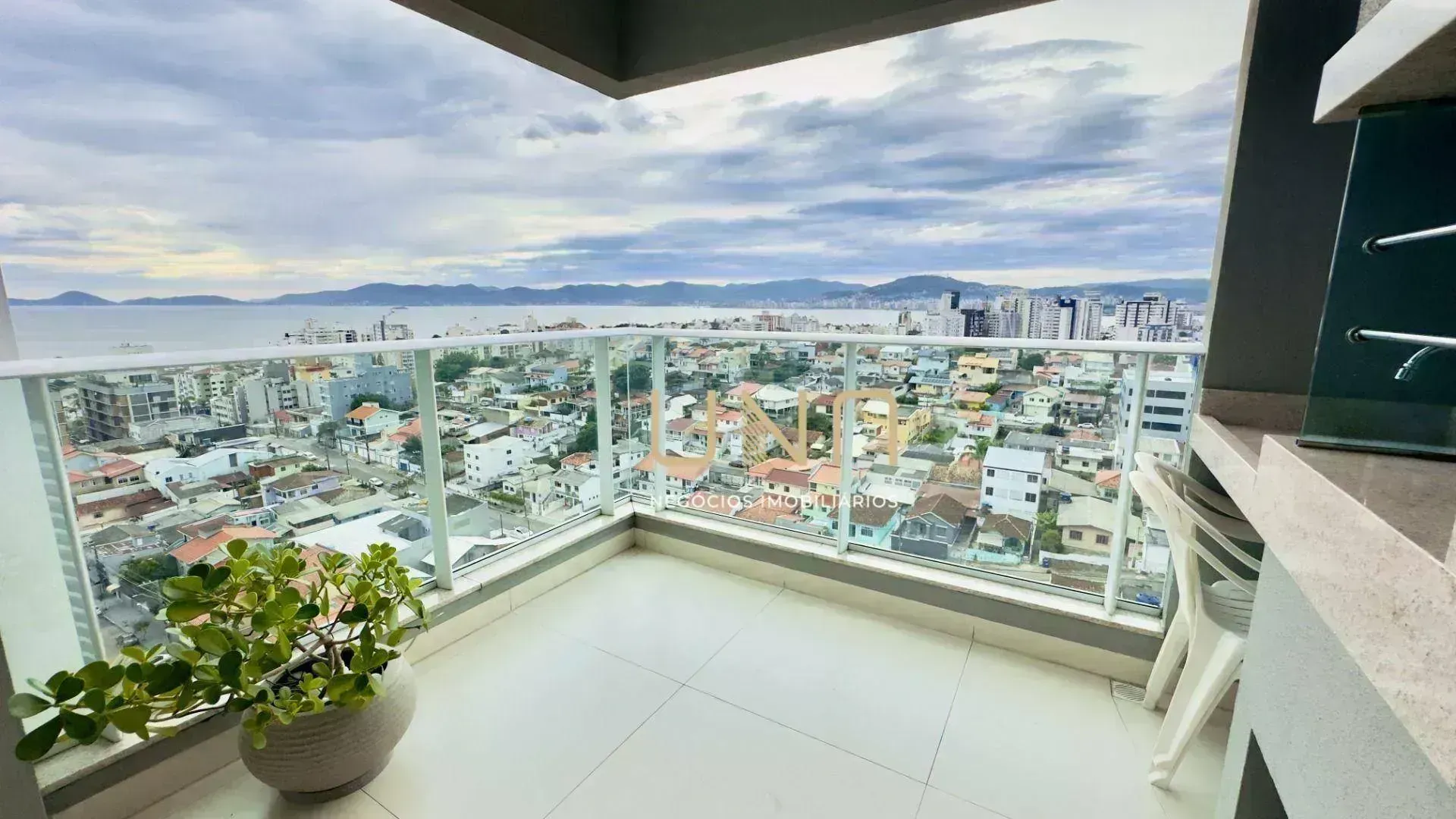Меблированная квартира 128 м² с 3 спальнями на 9 этаже — photo 51