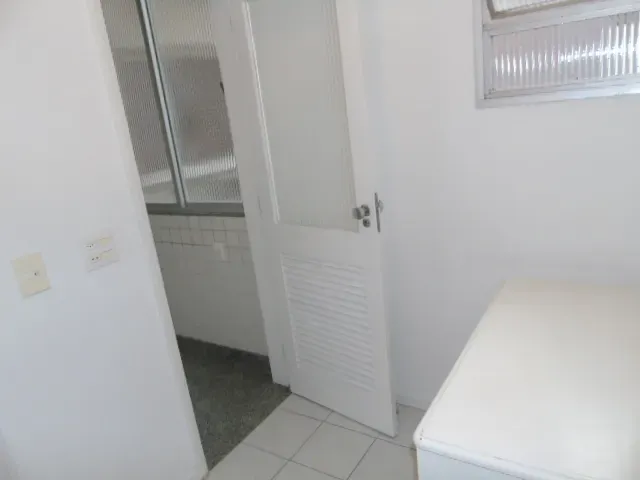 Rental apartment with 3 bedrooms, 2 baths and 133 m² — photo 40