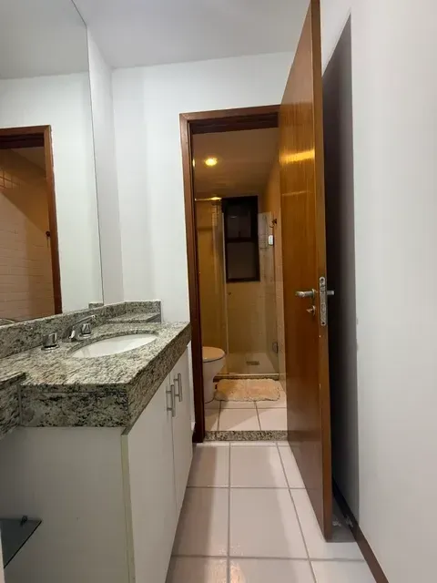 Penthouse with laundry room and 3 bedrooms — photo 15