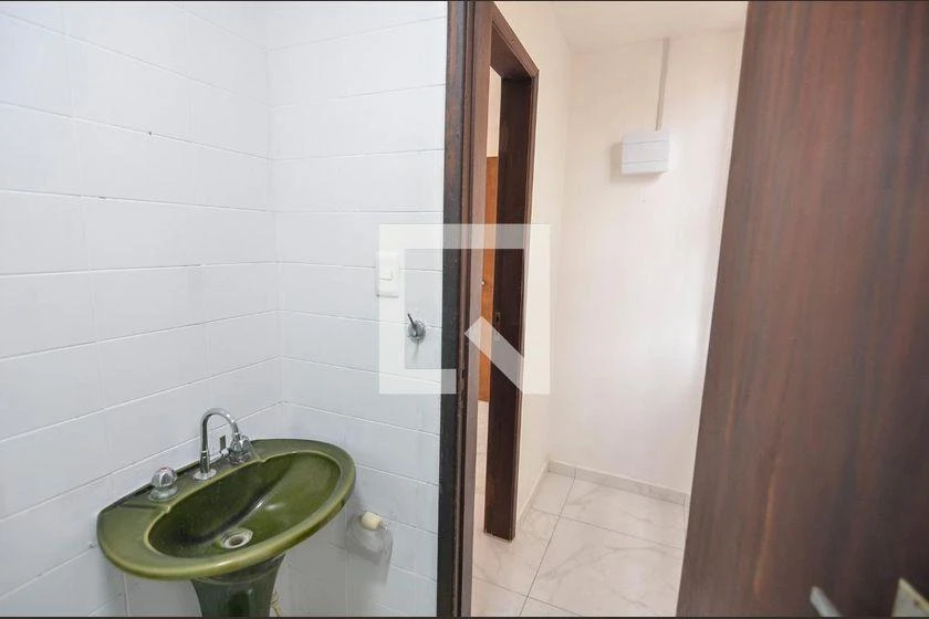 Оренда будинку без меблів: 4 спальні та 500 м² — photo 50