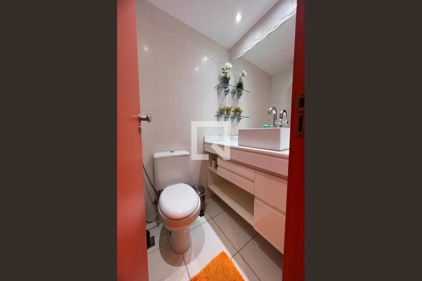 2-bedroom apartment in a building with a gym — photo 43