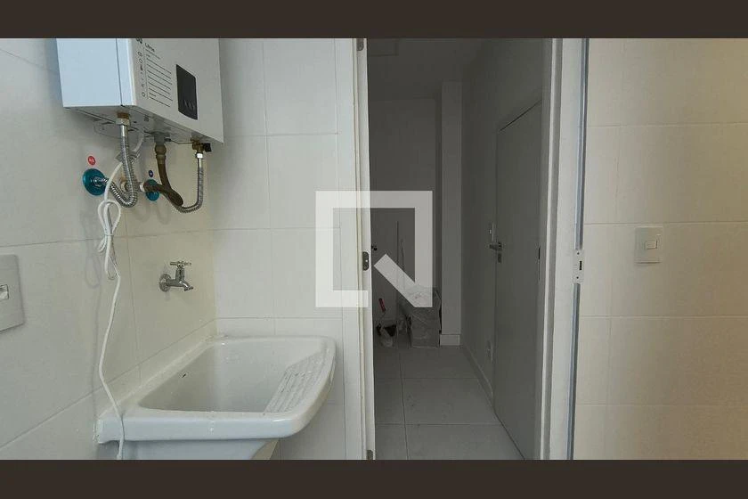Apartamento com 3 suítes, 5 banheiros e 328 m² — photo 47