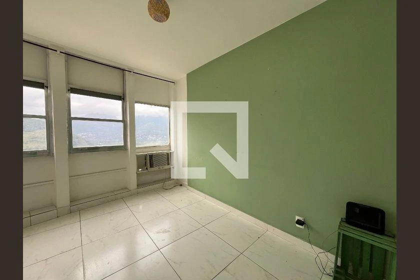 Квартира 72 м² с панорамными окнами и видом на горы — photo 16
