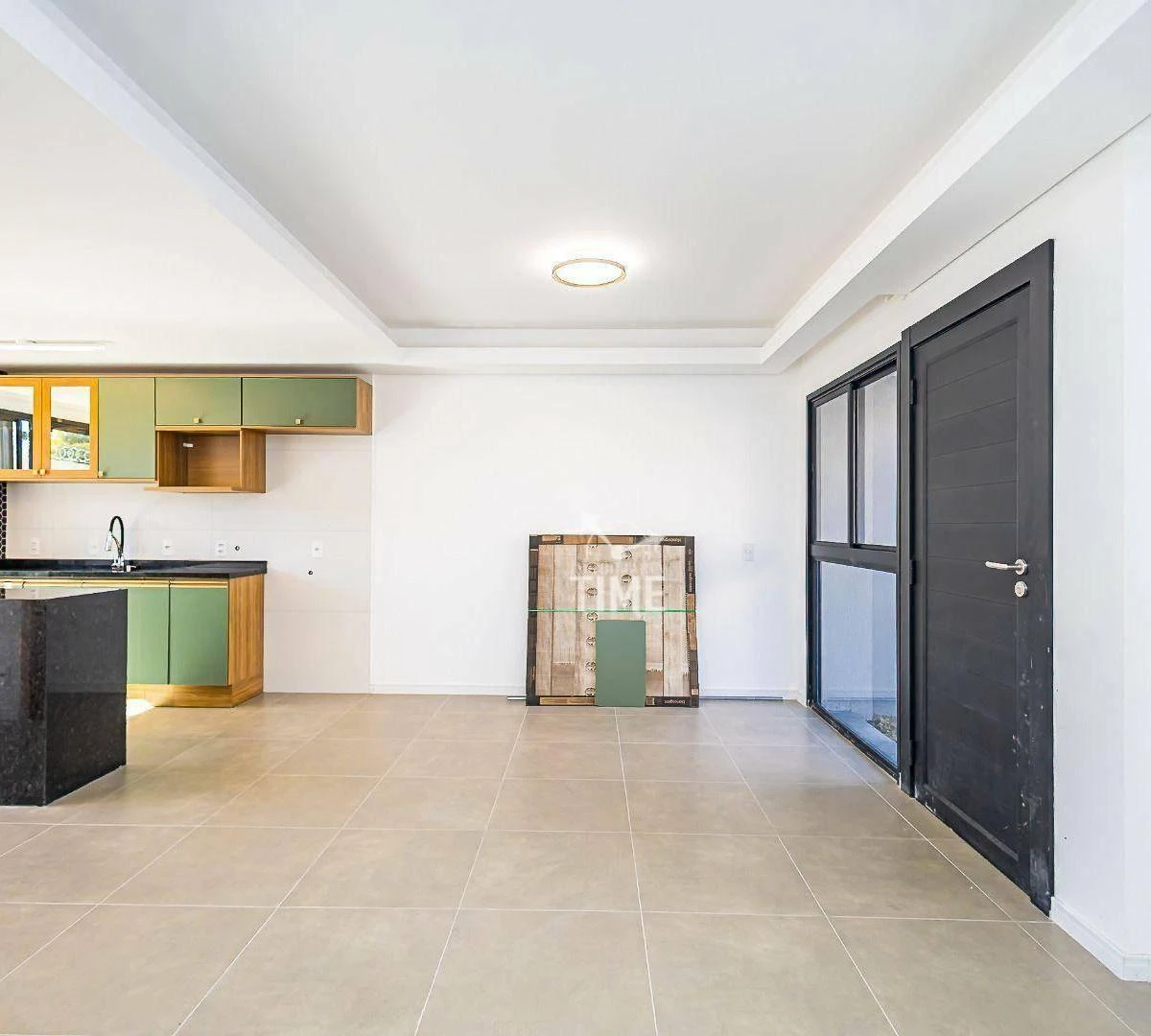 130 m² townhouse with 3 bedrooms, 1 en-suite, 2 parking