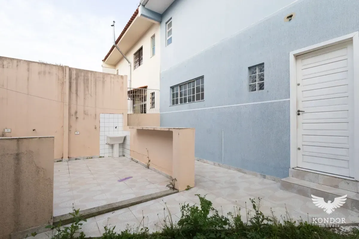 3-bedroom house with a home office in Curitiba — photo 18