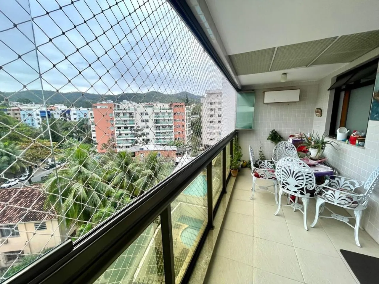 Apartamento mobiliado com 3 quartos e cozinha fechada — photo 4