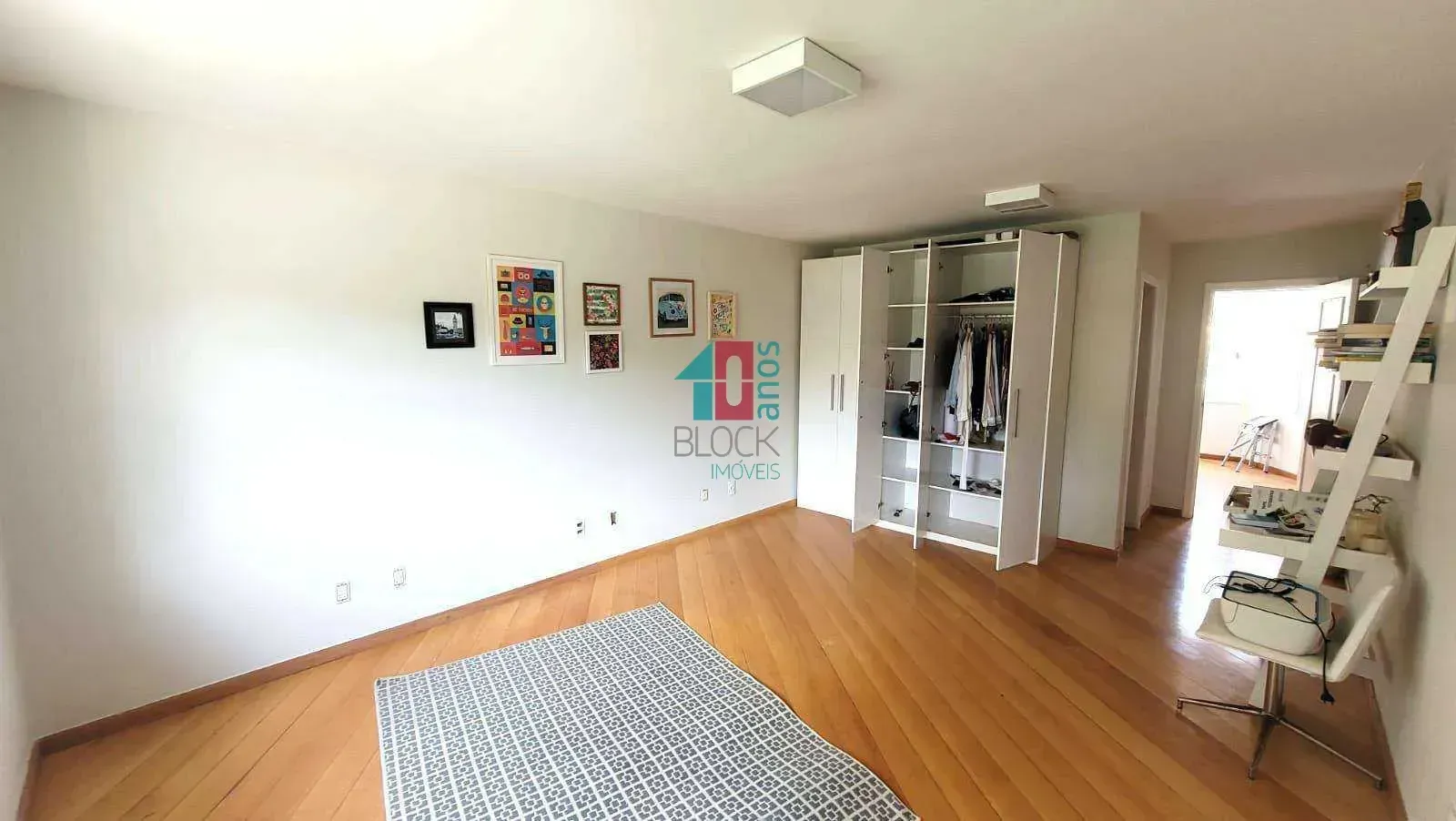 600 m² house with 4 bedrooms and 3 en-suite bathrooms — photo 31