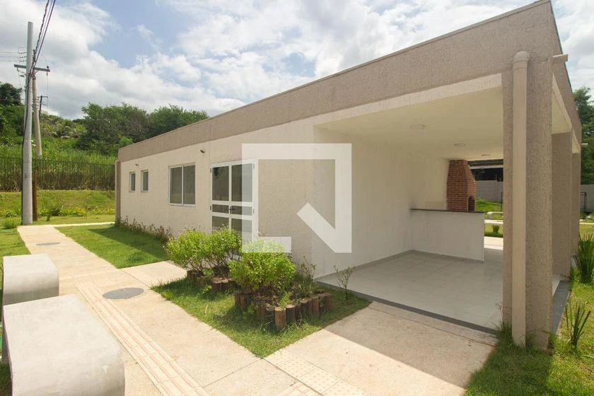 Квартира 40 м² з 2 спальнями та паркомісцем — photo 37