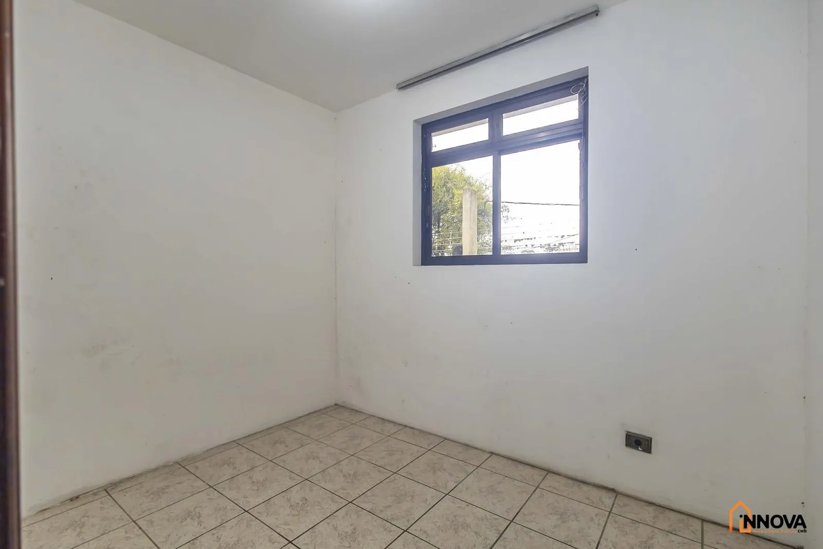 House with 5 bedrooms, 10 bathrooms, 5 parking spaces — photo 32