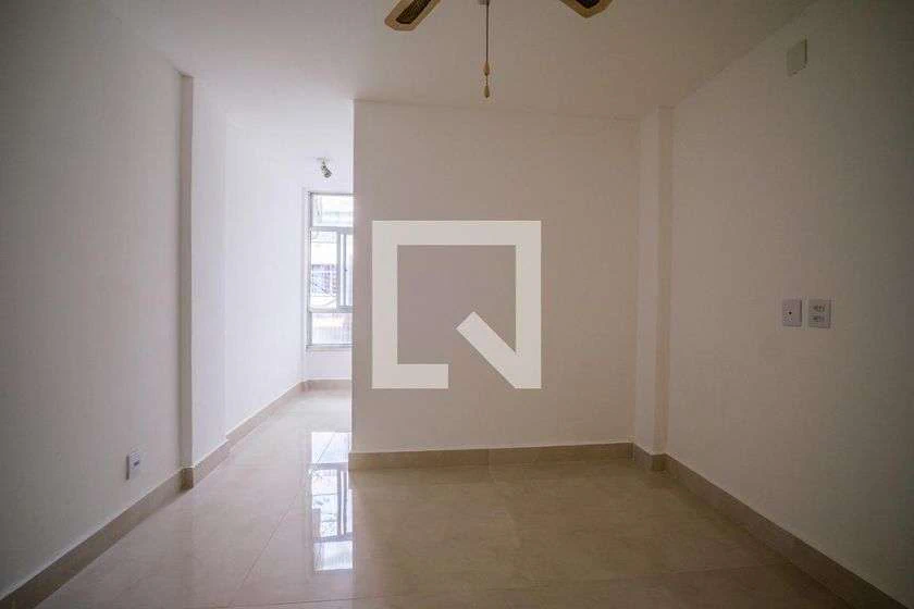 80 m² apartment with an open-plan kitchen and 2 bedrooms — photo 16