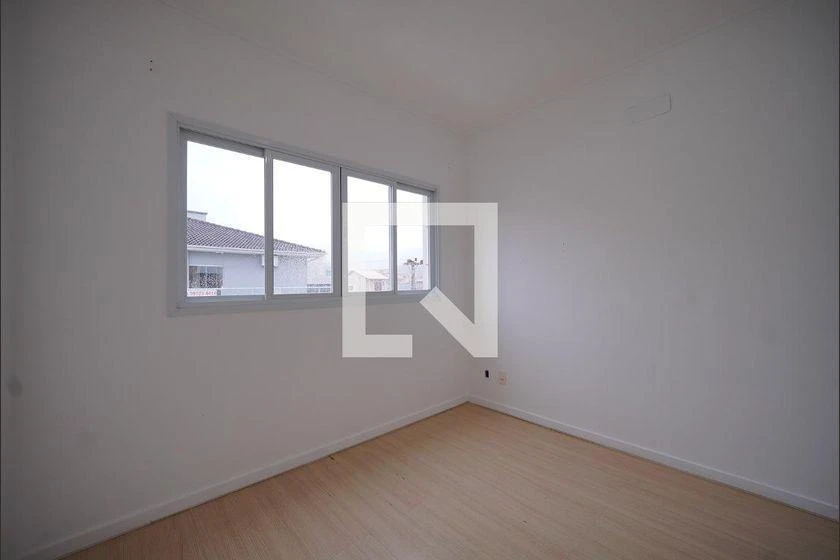 Apartment, 86 m², with wood or laminate floors — photo 16