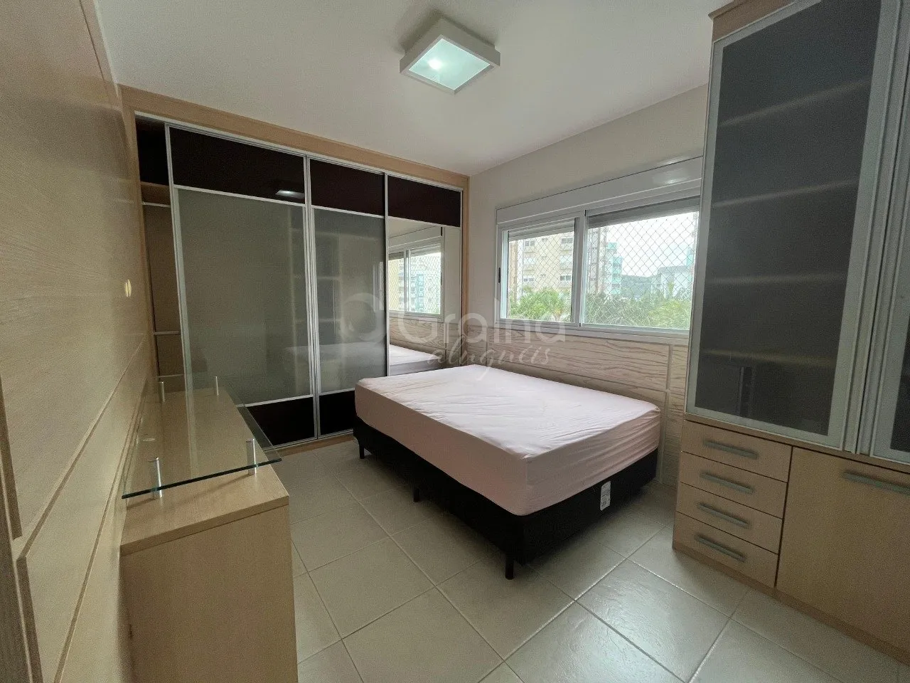 3-bedroom apartment with a home office in Florianópolis — photo 16